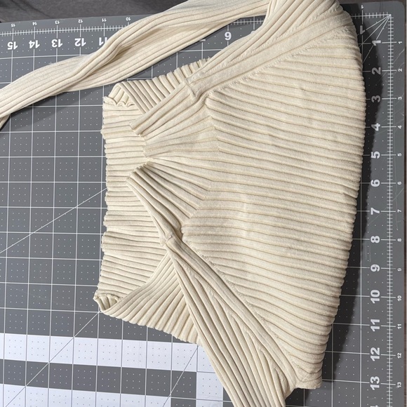 Dion Lee Twist Back Top Size 4 - Picture 11 of 12